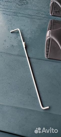 Упор капота ваз 2107