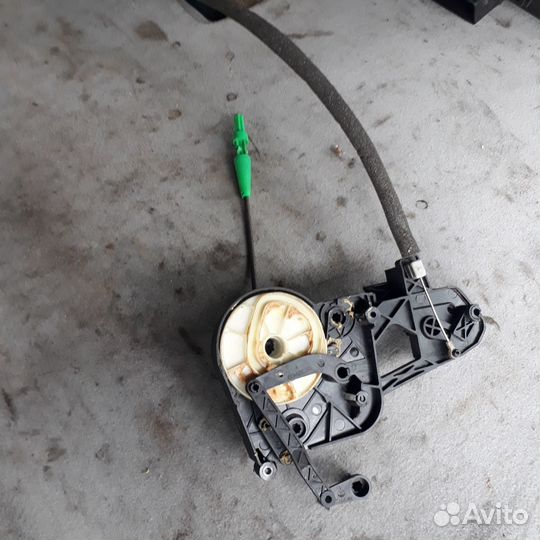 Механизм регулировки заслонка печки Форд Фокус 2