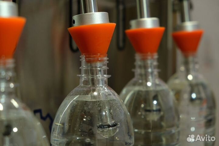 Аппарат для розлива жидкостей