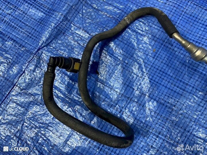 Трубки топливопровода на toyota RAV4 ACA31 2azfe