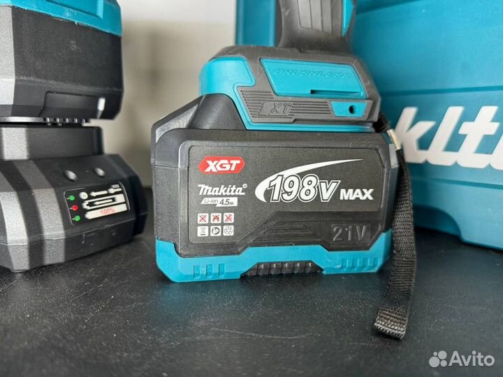 Дрель-Шуруповерт Makita бесщеточный 70Nm