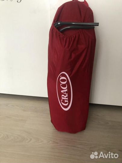 Манеж-кроватка Graco