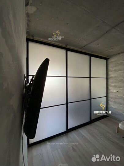 Межкомнатные алюминиевые перегородки и двери