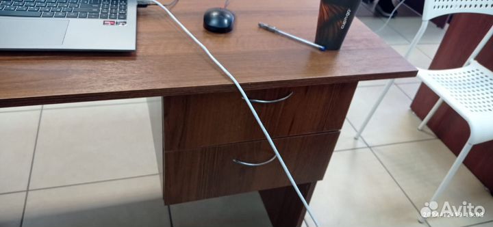 Письменный стол для школьника новый
