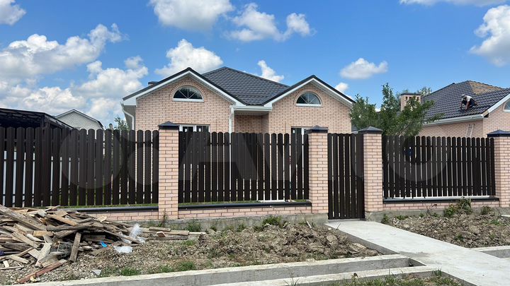 Дом 105 м² на участке 6,6 сот.