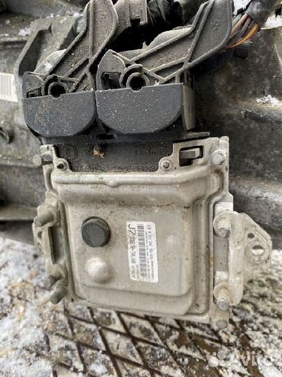 Блок управления двигателем 33910-70L00 M16A Suzuki