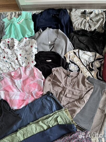 Большой пакет женской одежды 44 размер