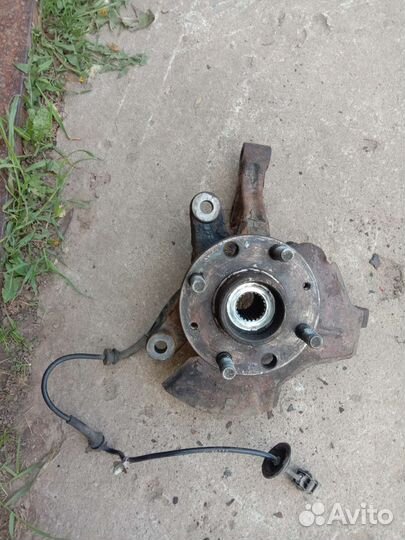 Поворотный кулак