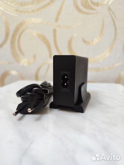 Зарядное устройство сетевое bronbrn-AC-PD18/5USB30