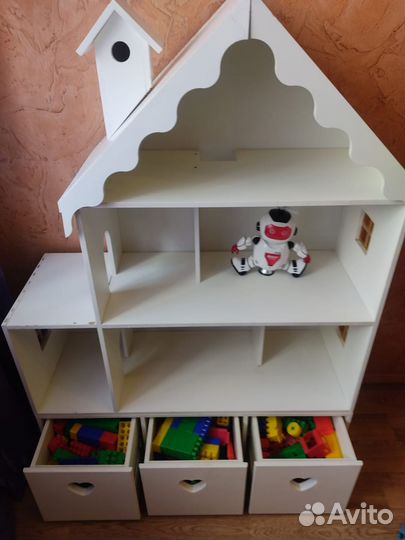 Домик кукольный