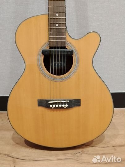 Акустическая гитара бу