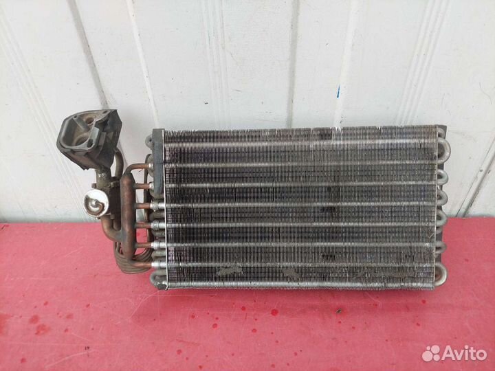 Испаритель кондиционера BMW 7 E 32