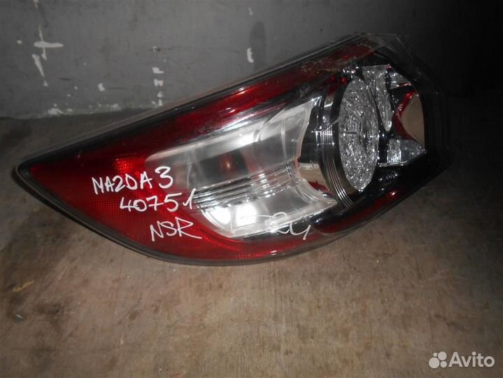 Фонарь задний наружный левый от Mazda Mazda 3 (BL