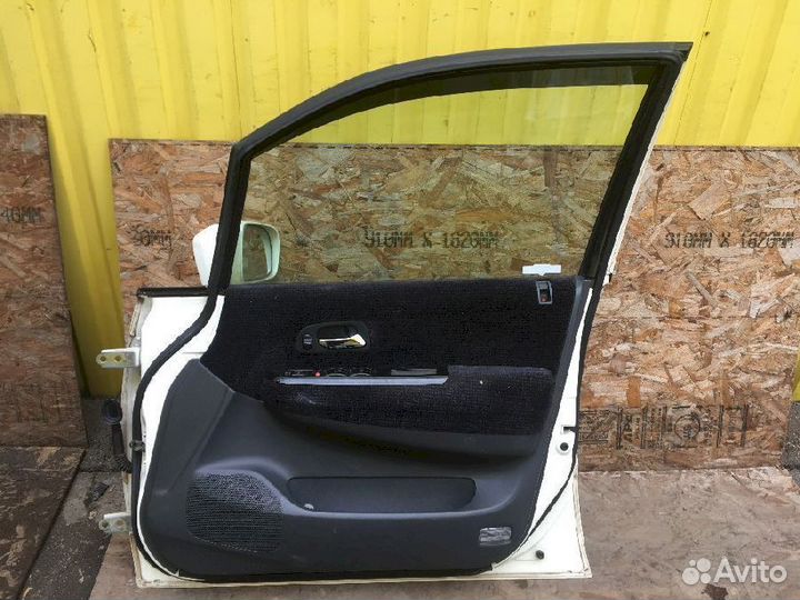 Дверь передняя правая Honda Odyssey RA6
