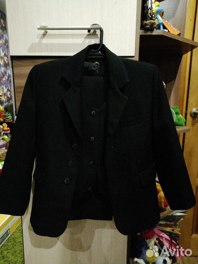 Костюм школьный