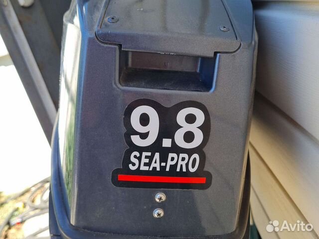 Лодка HDX с мотором