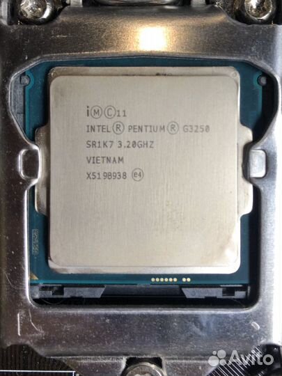 Процессор Intel Pentium G3250