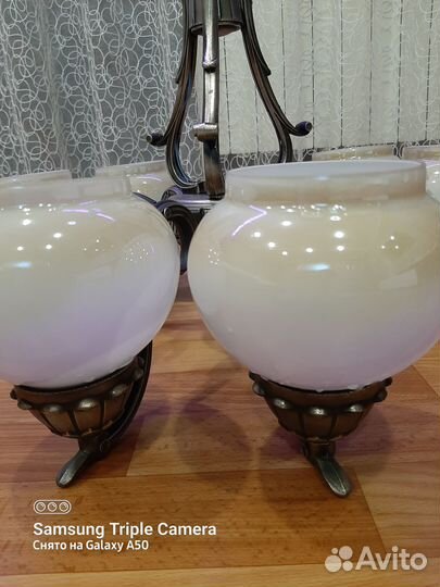 Люстра подвесная потолочная