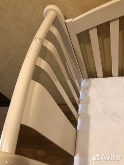 Детская кровать+комод+матрац