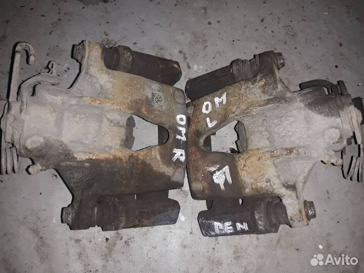 Суппорт тормозной задний рено мастер 2