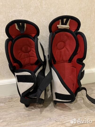 Щитки хоккейные