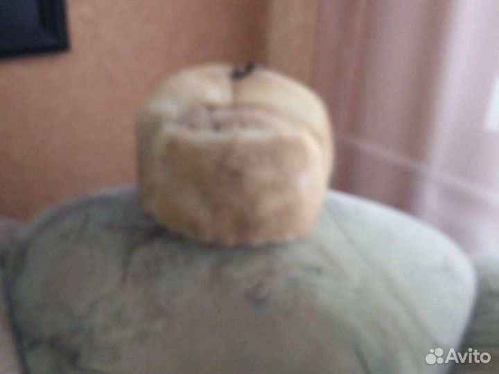 Шапки из натурального меха, разные