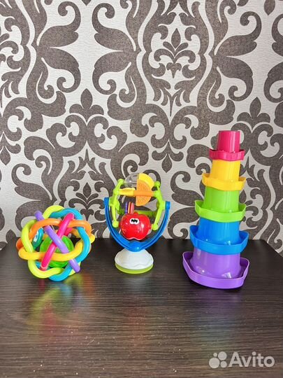 Развивающие игрушки 0+
