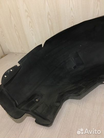 Подкрылок задний левый Mercedes Benz E280 W211