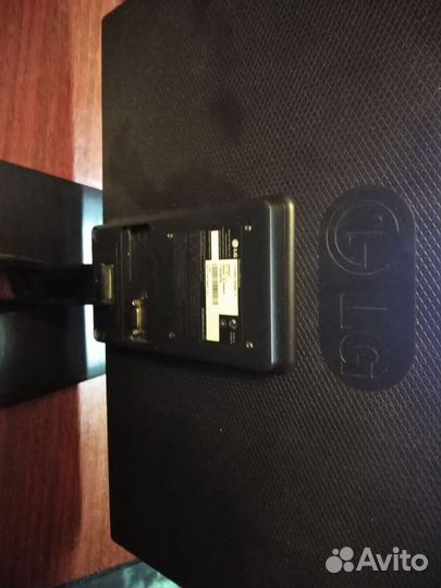 Монитор LG flatron 22en33s - b