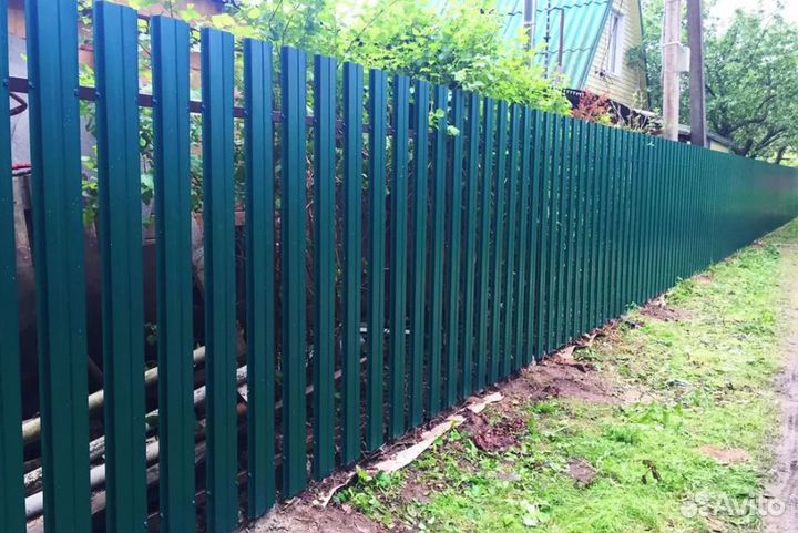 Забор из евроштакетника 50 метров
