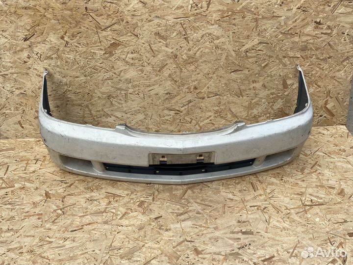 Бампер передний Toyota Gaia