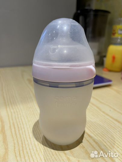 Бутылочка comotomo