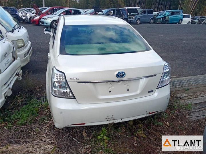 Накладка замка багажника toyota SAI