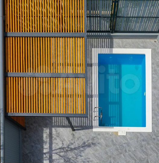 Дом 267 м² на участке 4 сот.