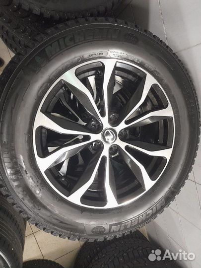 Michelin Latitude X-Ice North 235/65 R18