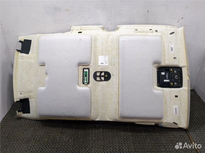 Обшивка потолка BMW i3, 2015