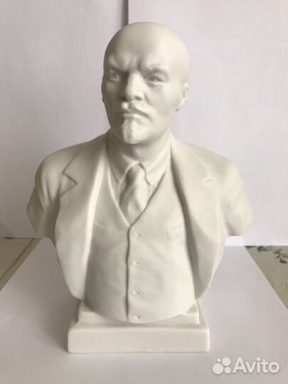 Бюст Ленина СССР