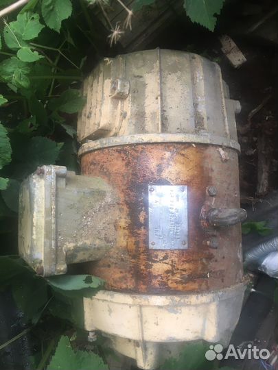 Двигатель с пилорамы