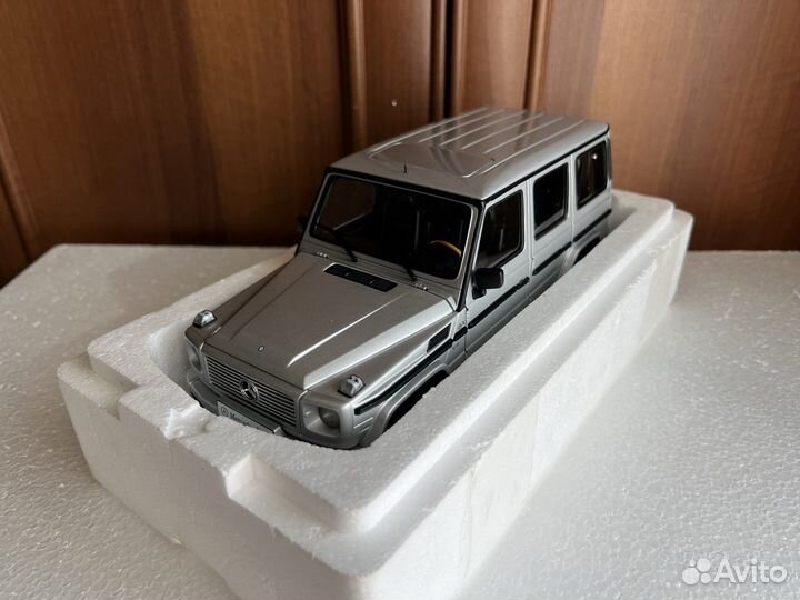 1/18 Autoart 76102 76247 Mercdes Benz G500 G55 AMG