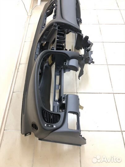 Торпедо Nissan Almera N16