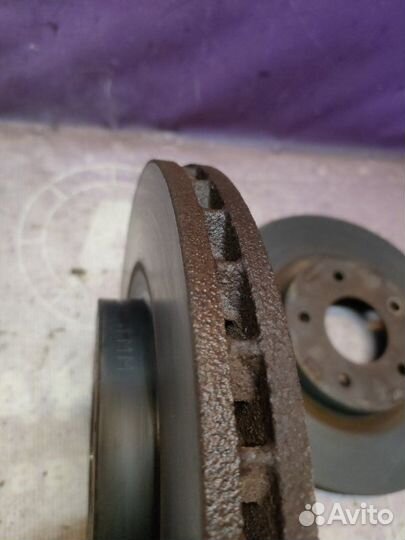 Диск тормозной передний Mitsubishi Outlander Xl