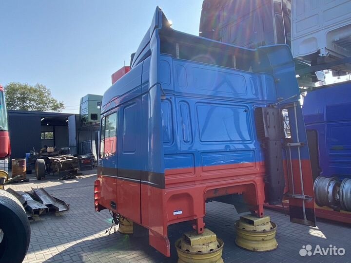 Кабина Даф Daf XF105