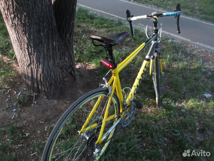 Велосипед giant