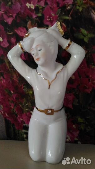 Фарфор. Статуэтка. Английская коллекция