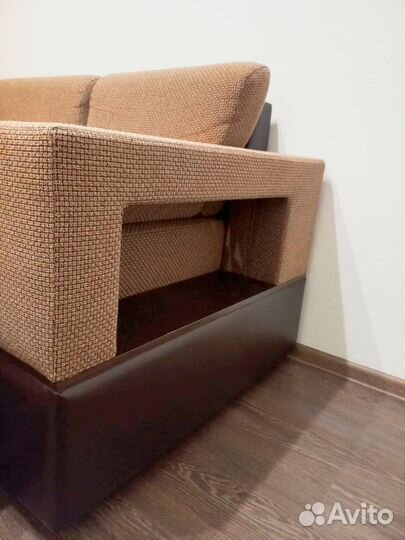 Диван угловой