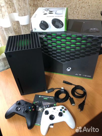 Xbox series x 2 геймпда Игры