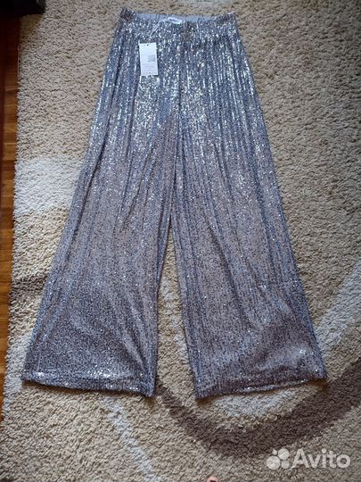 Новые брюки с паетками, 44-48