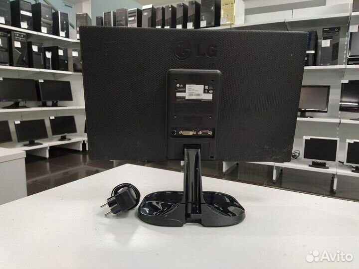 Монитор LG 20M47D-B 20