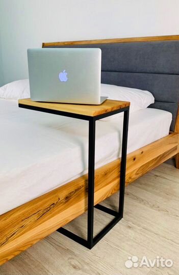 Прикроватный столик лофт