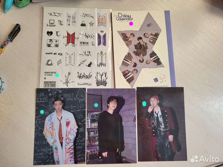 Посткард с BTS и Blackpink